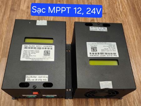 <i>Sạc MPPT 12,24V-40A